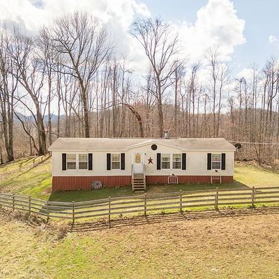 823 Moccasin Ridge Rd, Lebanon, VA 24266