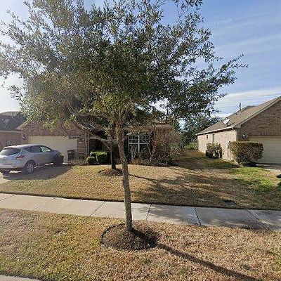 8231 Clover Leaf Dr, Rosenberg, TX 77469