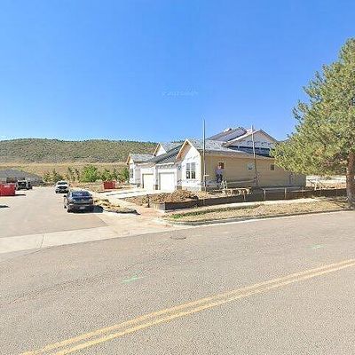 8233 S Queen St, Littleton, CO 80127