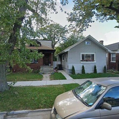 8234 S Kimbark Ave, Chicago, IL 60619