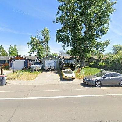 8234 Division Rd, White City, OR 97503