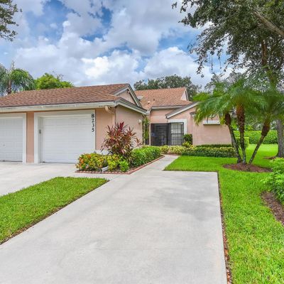 8235 Springlake Dr, Boca Raton, FL 33496