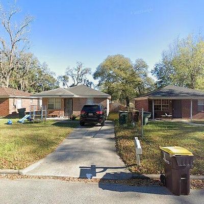 824 Dixon St, Savannah, GA 31405