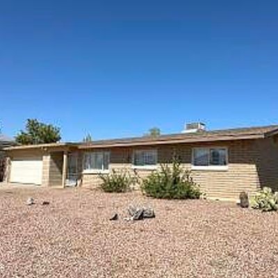 8240 W Cypress Point Cir, Arizona City, AZ 85123