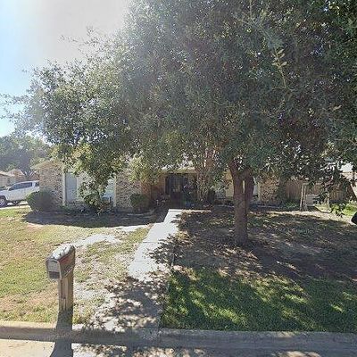 8244 Saint Patrick St, North Richland Hills, TX 76180