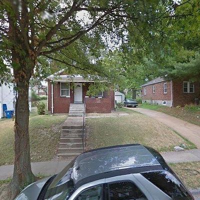 8247 Garfield Ave, Saint Louis, MO 63114