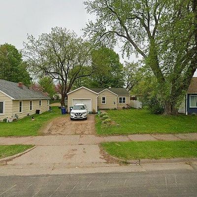 825 S 12 Th Ave, Wausau, WI 54401