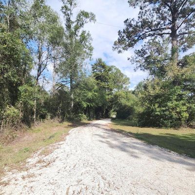 82520 Five Lakes Rd, Bush, LA 70431