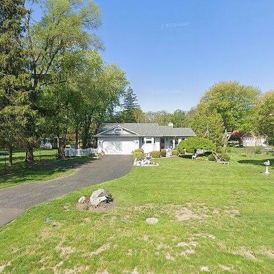 8255 Secor Rd, Lambertville, MI 48144