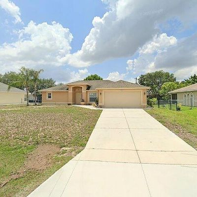 826 Ne 10 Th Ln, Cape Coral, FL 33909