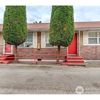 826 S Cloverdale Street, Seattle, WA 98108