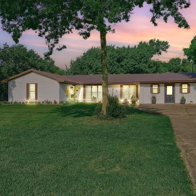 8265 Farmington Rd, Gunter, TX 75058