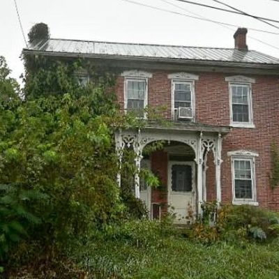 734 Bridgeport Rd, Landisburg, PA 17040