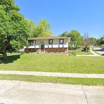 7356 Drexel St, Omaha, NE 68127