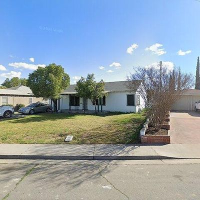 741 W Lamona Ave, Fresno, CA 93728