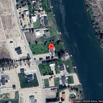 7620 River Front Dr, Marsing, ID 83639