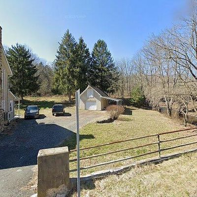 767 Lumber St, Green Lane, PA 18054