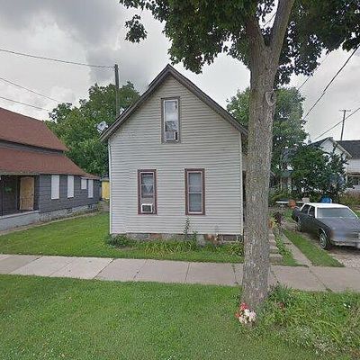 847 3 Rd St Nw, Grand Rapids, MI 49504