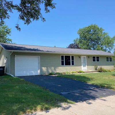 848 Hamilton St, Portage, WI 53901