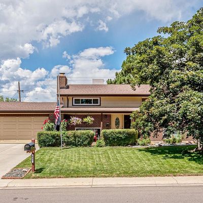 849 Oak St, Lakewood, CO 80215