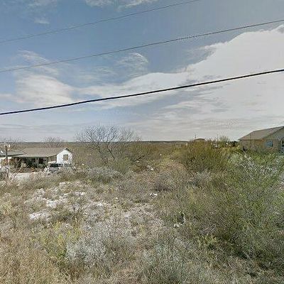 85 Linda Vista Rd, Eagle Pass, TX 78852