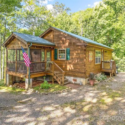 85 Screech Owl Cir, Maggie Valley, NC 28751