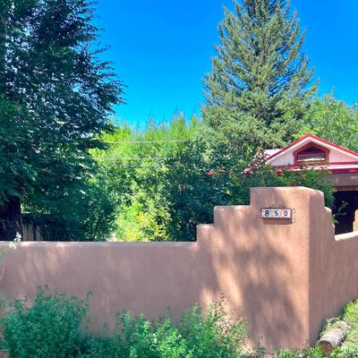 850 Upper Ranchitos Rd, Taos, NM 87571