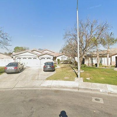 8507 Estrela Ct, Bakersfield, CA 93313