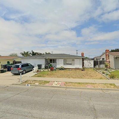 851 Cambria Ave, Santa Maria, CA 93455