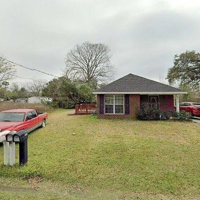 8510 Pond Ave, Pensacola, FL 32534