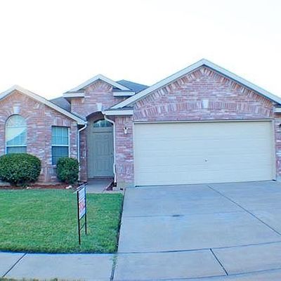 8512 Field Creek Ct, Fort Worth, TX 76134