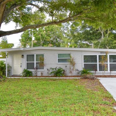 8514 93 Rd Ave, Seminole, FL 33777