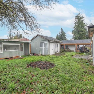 8517 Veterans Dr Sw, Lakewood, WA 98498