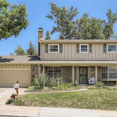 852 S Newcombe Way, Lakewood, CO 80226