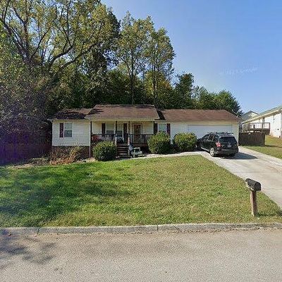 8521 Crosswind Landing Ln, Knoxville, TN 37924