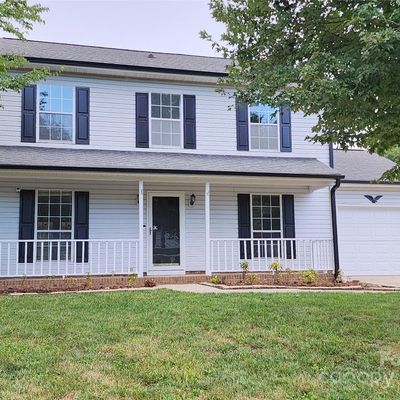 8524 Indian Summer Trl, Harrisburg, NC 28075