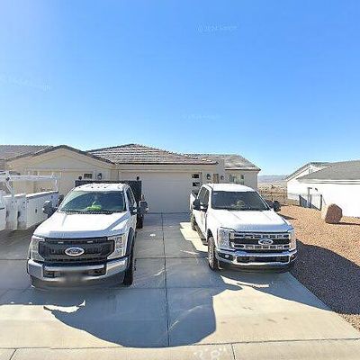 853 Campbell Rd, Bullhead City, AZ 86429