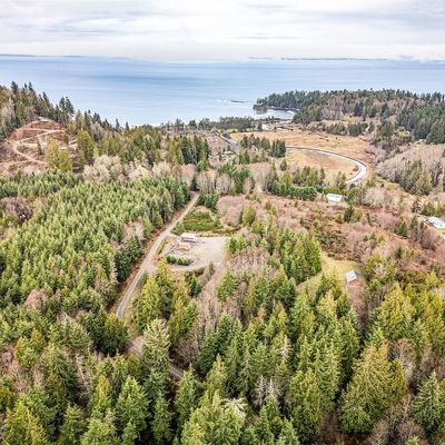 853 Crescent Bay Ln, Port Angeles, WA 98363