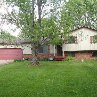 8534 Tim Tam Trl, Flushing, MI 48433