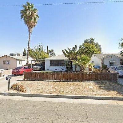 854 N F St, Tulare, CA 93274