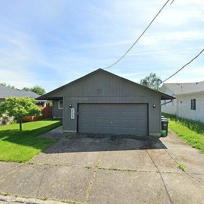 855 Deal Pl, Junction City, OR 97448