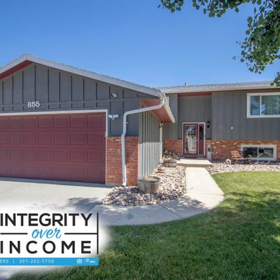 855 Donegal St, Casper, WY 82609