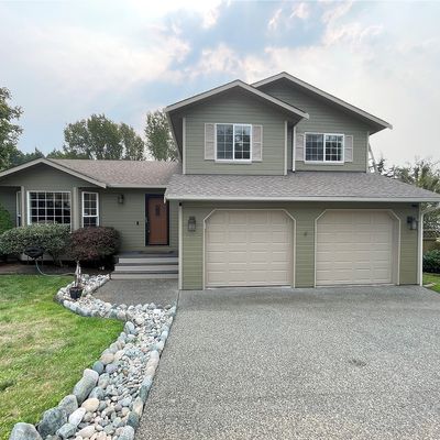 855 Sw Eagle Vista Ave, Oak Harbor, WA 98277