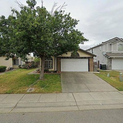 8568 Derlin Way, Sacramento, CA 95823