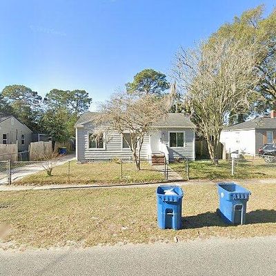 858 Bunker Hill Blvd, Jacksonville, FL 32208