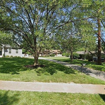 859 Lockett Rd, Saint Louis, MO 63122