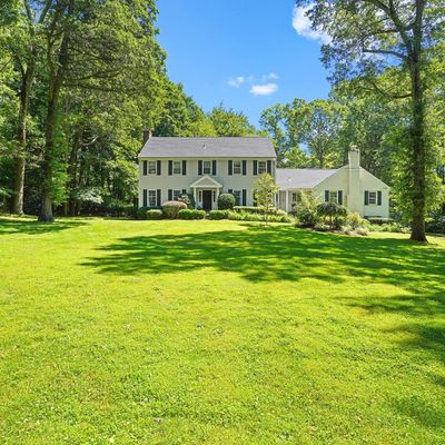 86 Bittersweet Ln, New Canaan, CT 06840