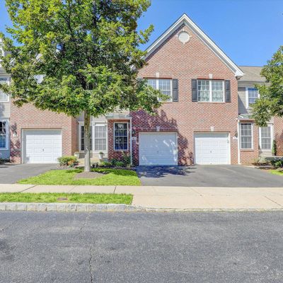 86 Ironwood Ct, Middletown, NJ 07748