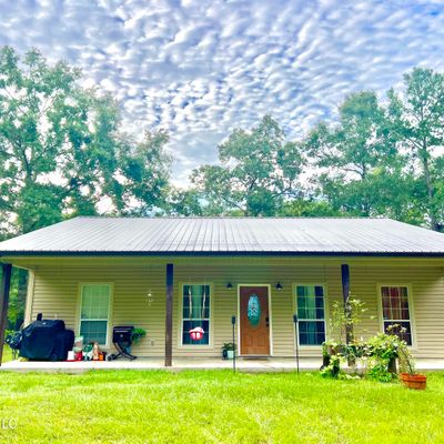 86 Hunters Walk Rd, Wiggins, MS 39577