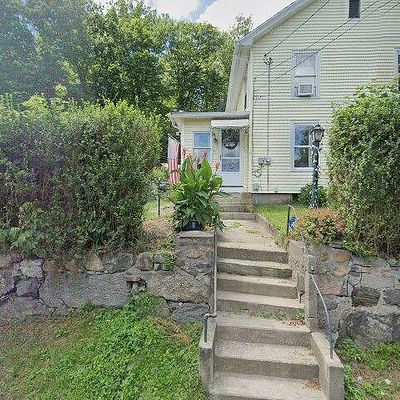 86 Maple St, Winsted, CT 06098